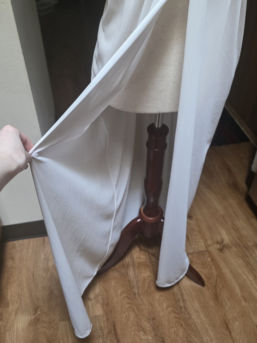 Vintage 70s White Ivory Faux Feather Trim Sleeveless Robe - Picture 6 of 10